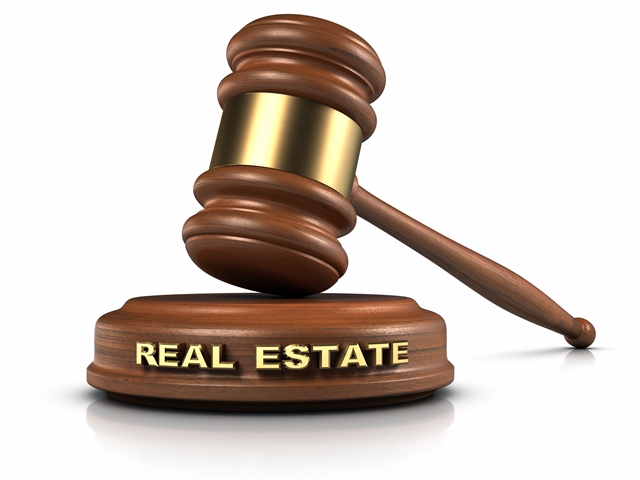 real estate litigation lawyer